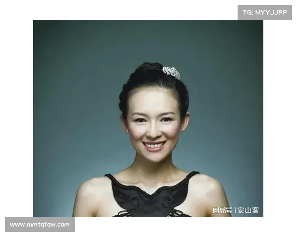 章子怡素颜健身现状曝光:眼袋明显,体力不支气喘吁吁,太瘦引发关注 章子怡素颜健身现状曝光:眼袋明显,体力不支气喘吁吁,太瘦引发关注