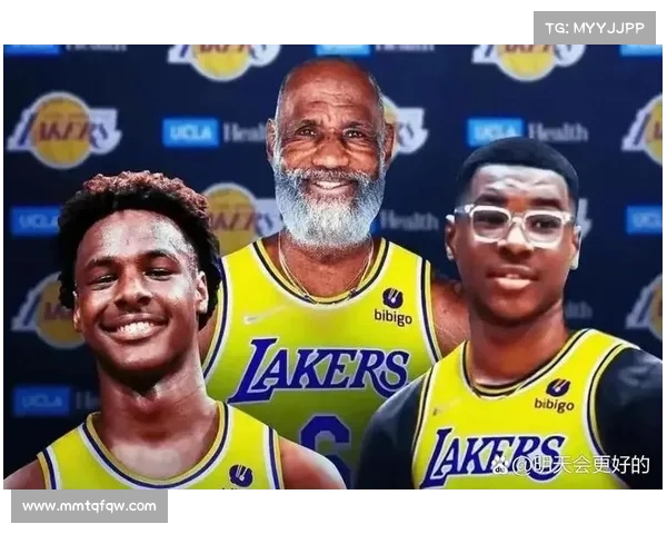 NBA历史首对父子同台!克里斯-保罗感慨:这真是一个特别的时刻! NBA历史首对父子同台!克里斯-保罗感慨:这真是一个特别的时刻!